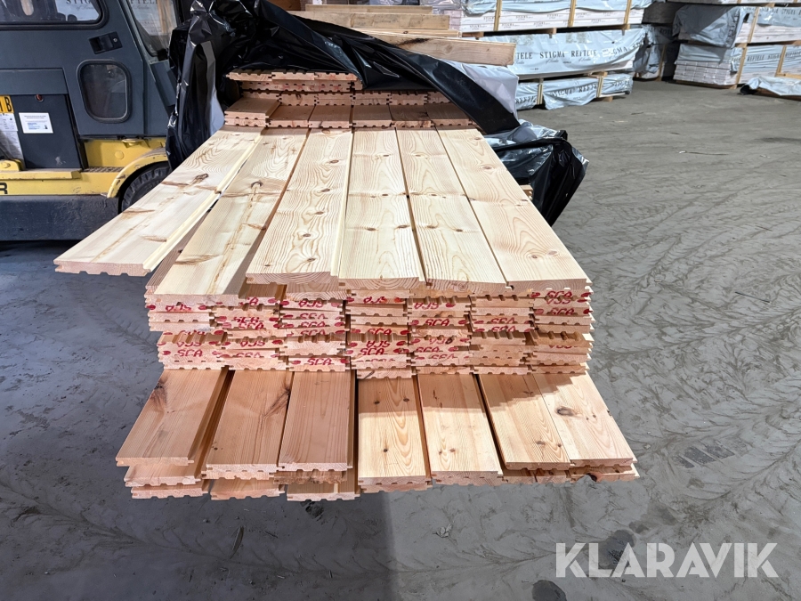 Furugolv 20.5x142 utskott