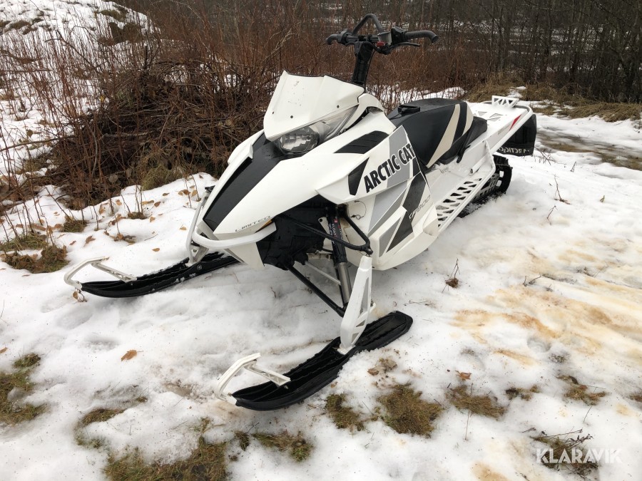 Snöskoter Artic Cat XF800 High Country