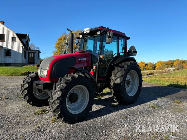 Traktor Valtra A82