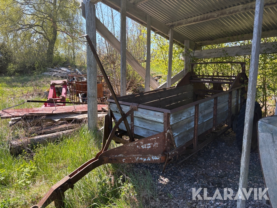 Gödselspridare Överum NEST CR