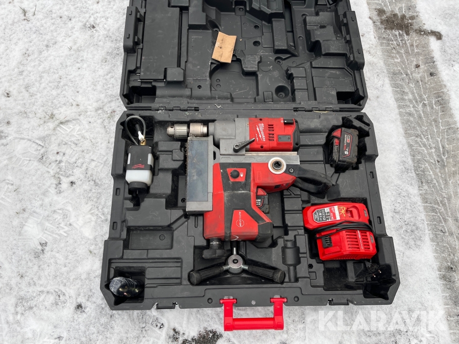 Magnetborrmaskin Milwaukee M12-18FC