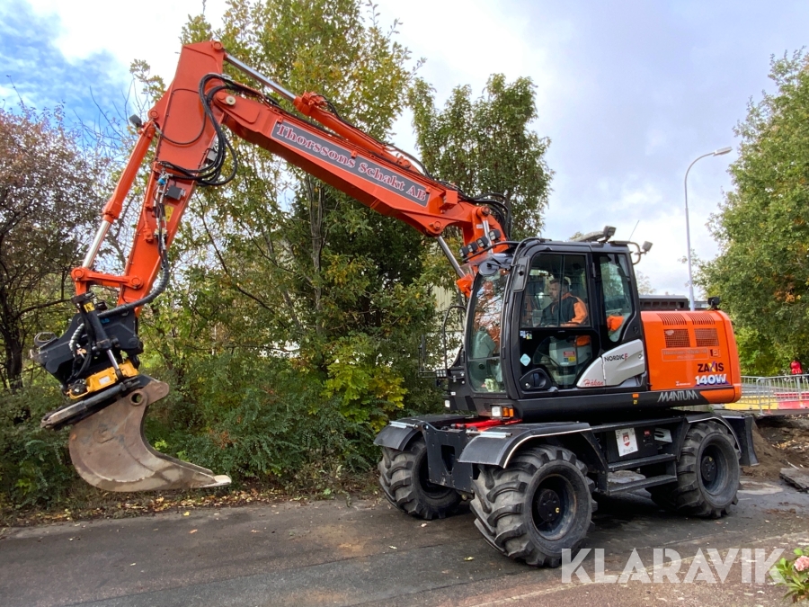 Grävmaskin Hitachi Zaxis 140W tiltrotator + 3 skopor