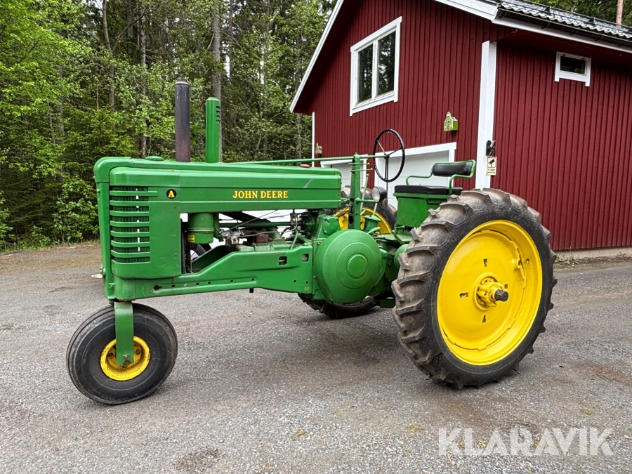 Veterantraktor John Deere A