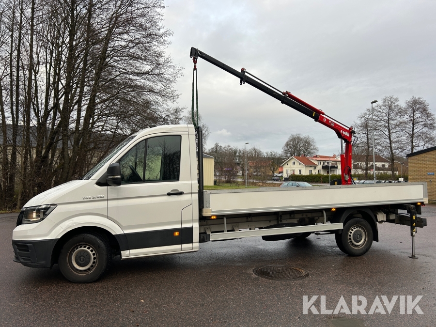 Flakbil Man TGE 3.180 med kran