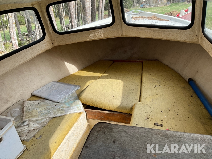 Båt Crescent 525 med båtkärra