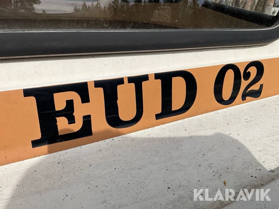 Båt Crescent 525 med båtkärra