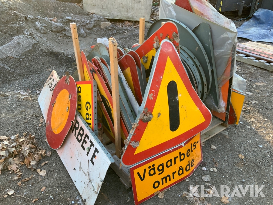 TA material skyltar koner mm