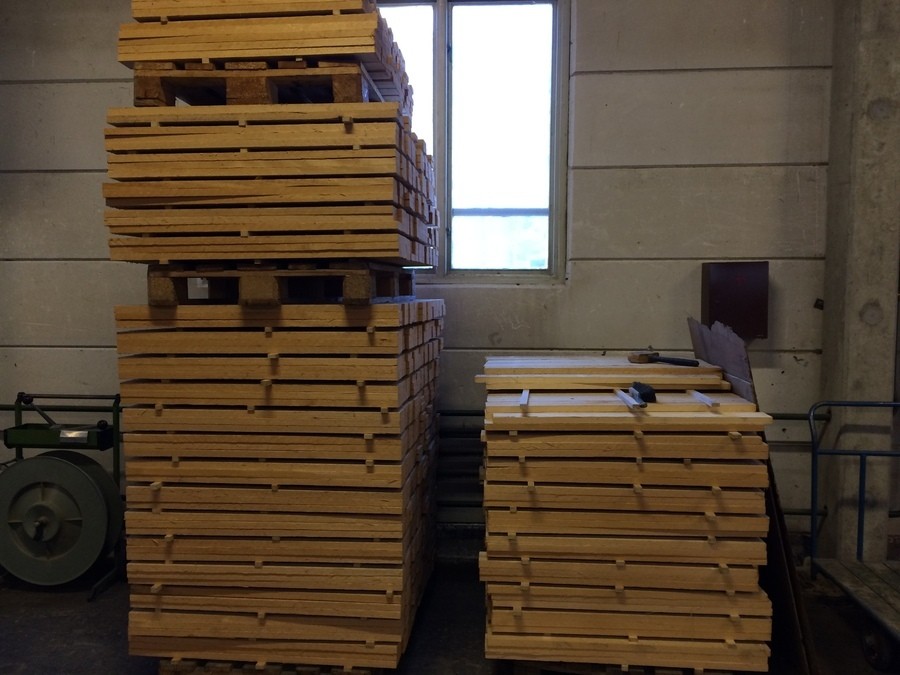 1300st bitar kvistfritt virke- perfekt till staketet