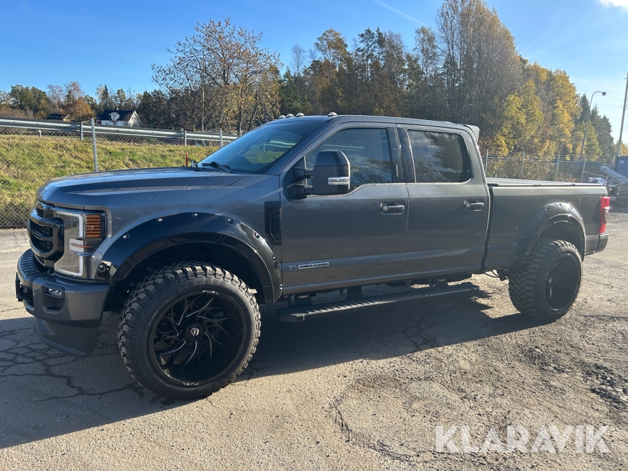 Pickup Ford F-250  Crew Cab 6,7 V8