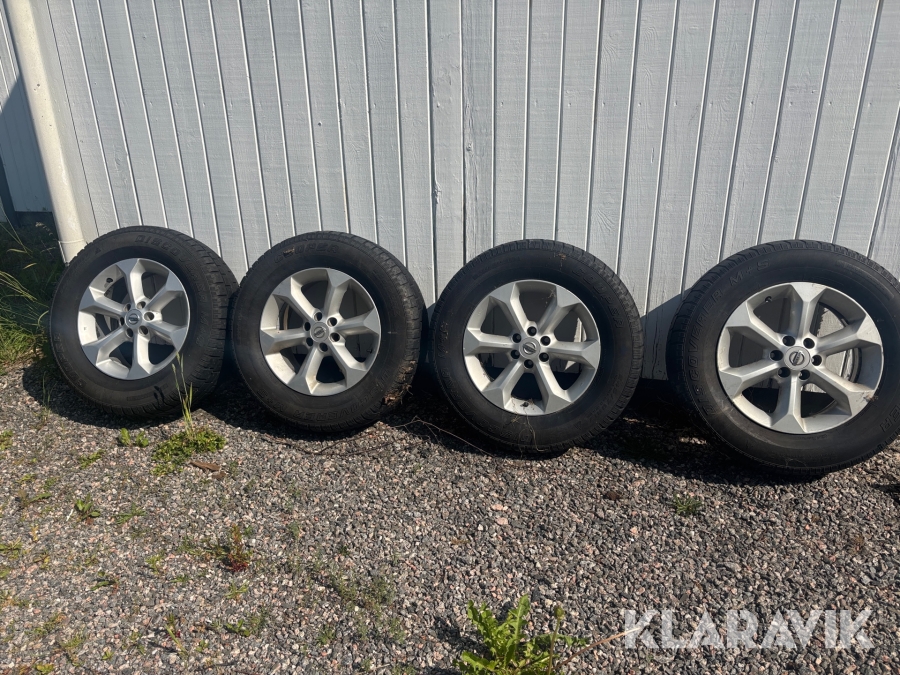 Vinterhjul Nissan Navara 245/70R17