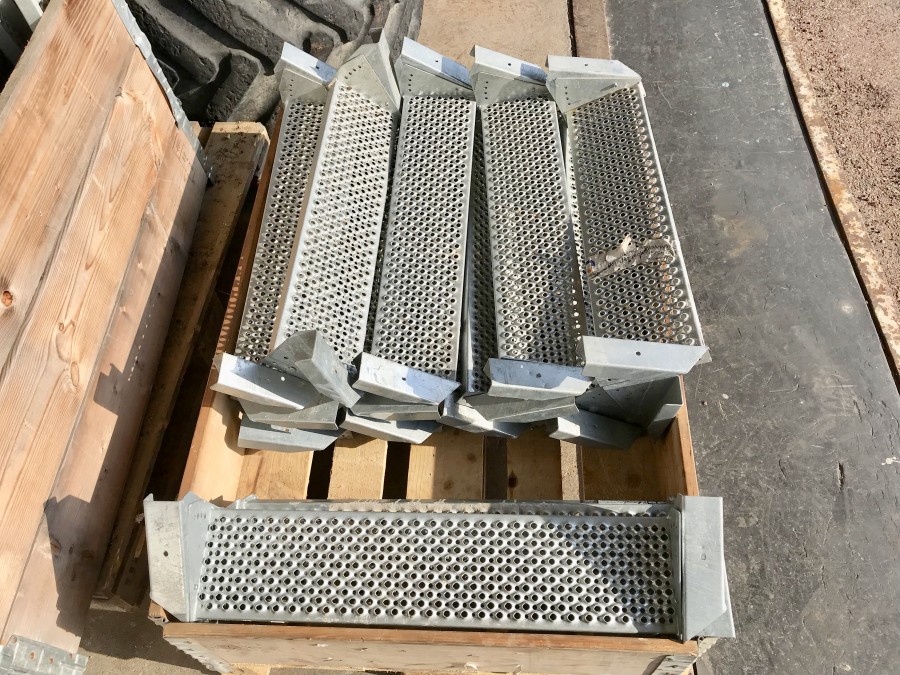Trappsteg galvat 15 st