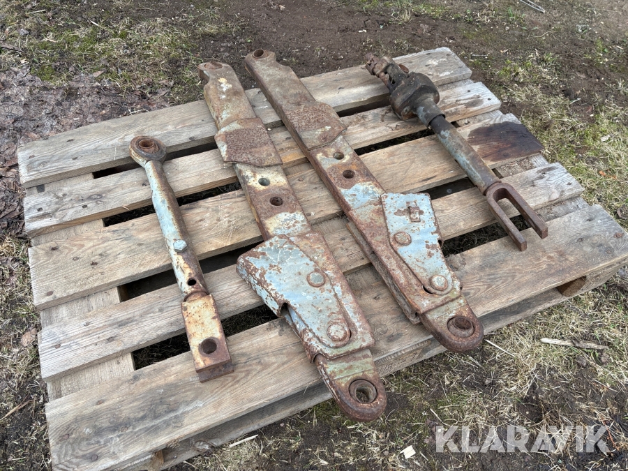 Drag och lyftarm till Ursus C385