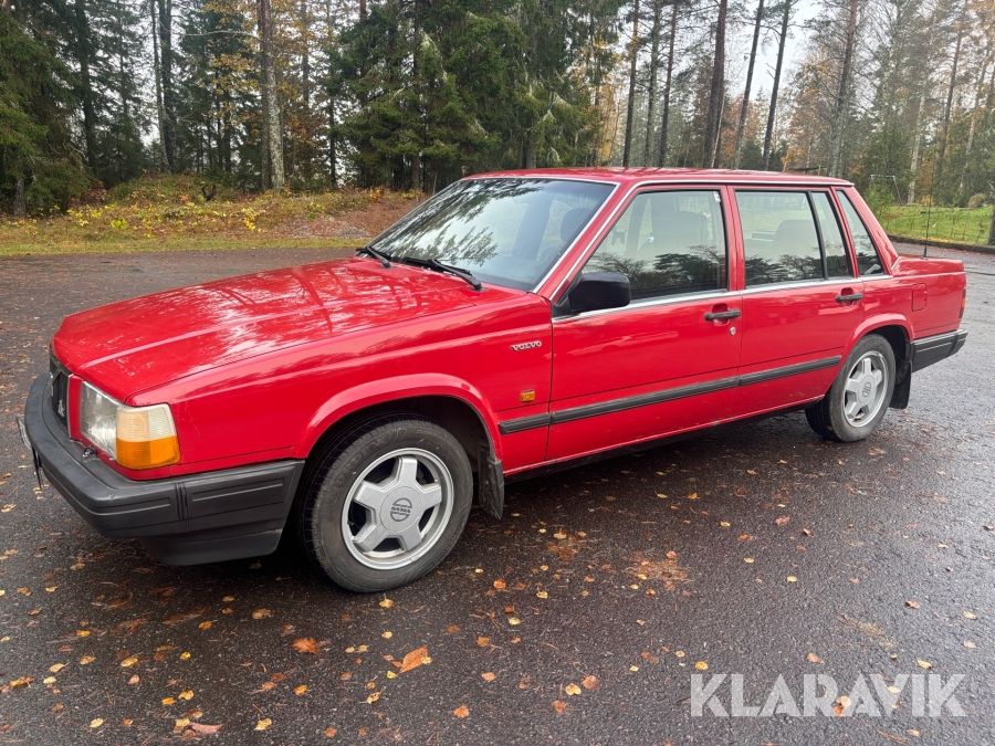 Volvo 740GL