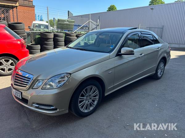 Mercedes-Benz E 220 CDI Blueefficency Sedan