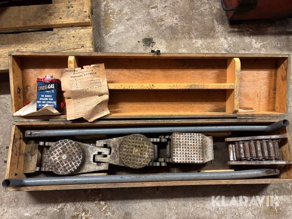 Komplett låda med skridskor