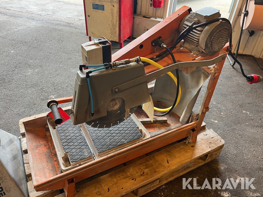 Tegelsåg Norton JCW1253 med benstativ