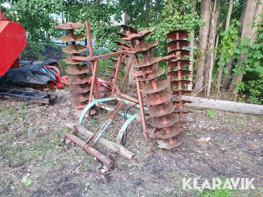 Tallriksredskap Kverneland 40 tallrikar Skålsvans