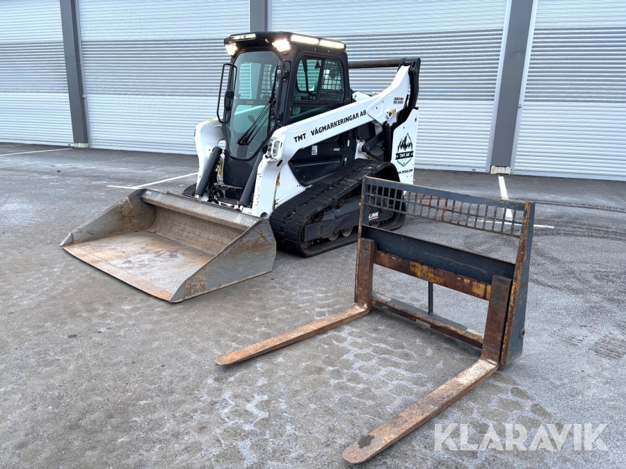 Kompaktlastare Bobcat T76 inkl redskap