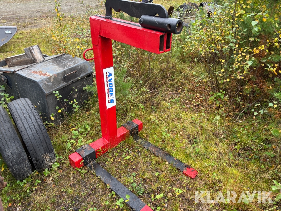 Pallgaffelställ till lastbilsmonterad kran