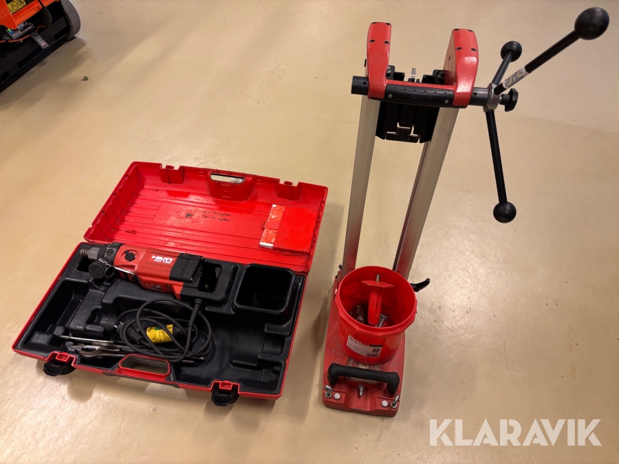 Kärnborr Hilti DD 130 med stativ