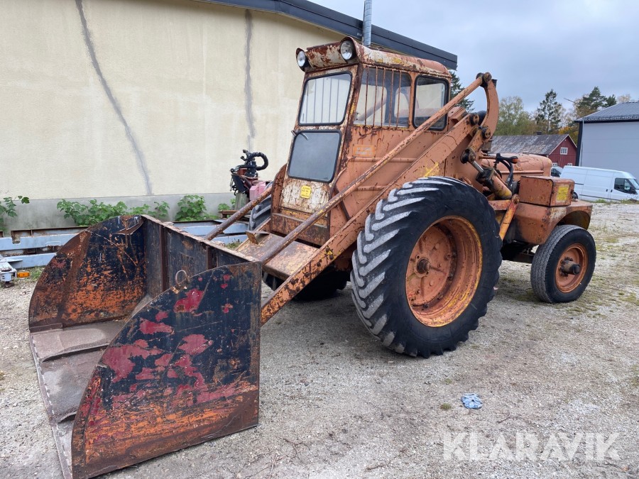 Baklastare Volvo BM H10 55S med redskap
