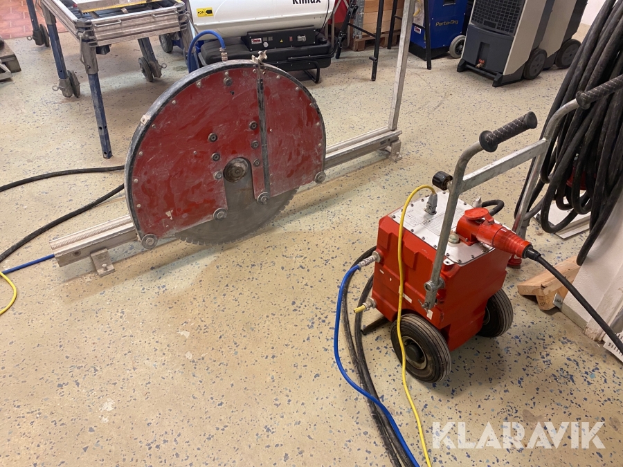 Väggsåg Hilti D-LP15 med stativ