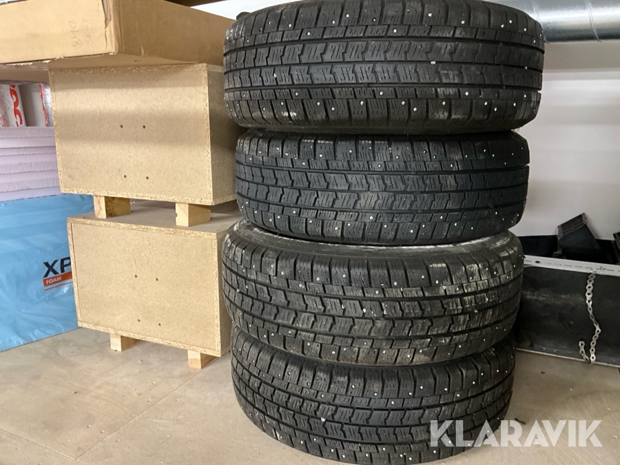 Däck Goodyear 215/65R16C 4 st