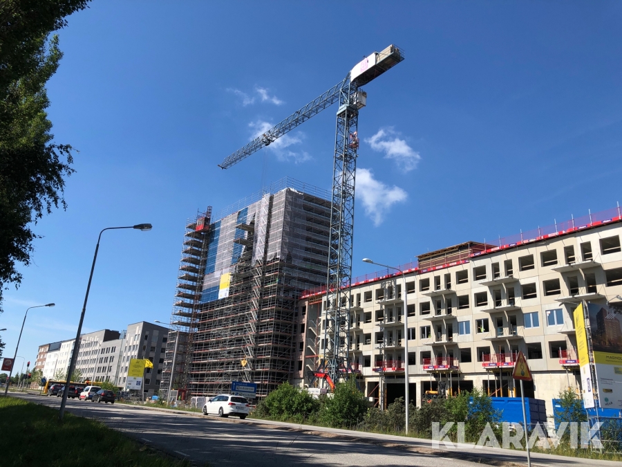 Tornsvängkran Linden 8452 Rälsgående