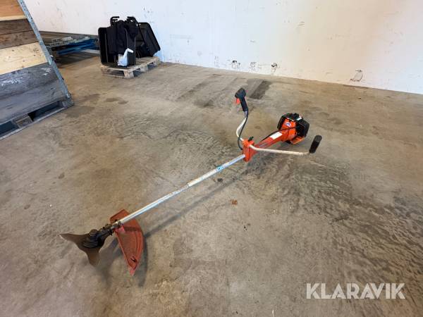 Gräsröjare Tanaka TBC-430PFLV