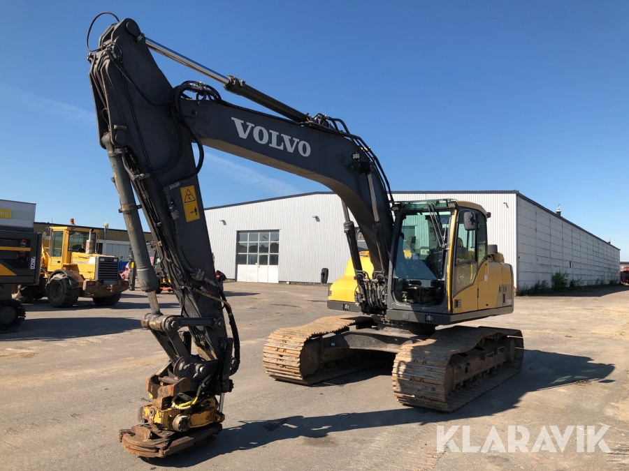 Grävmaskin Volvo EC180D med tiltrotator Engcon EC20B
