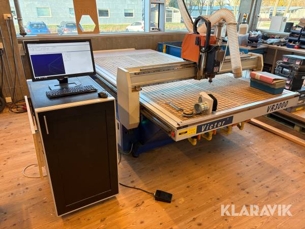 CNC-Fräs Victor VR3000
