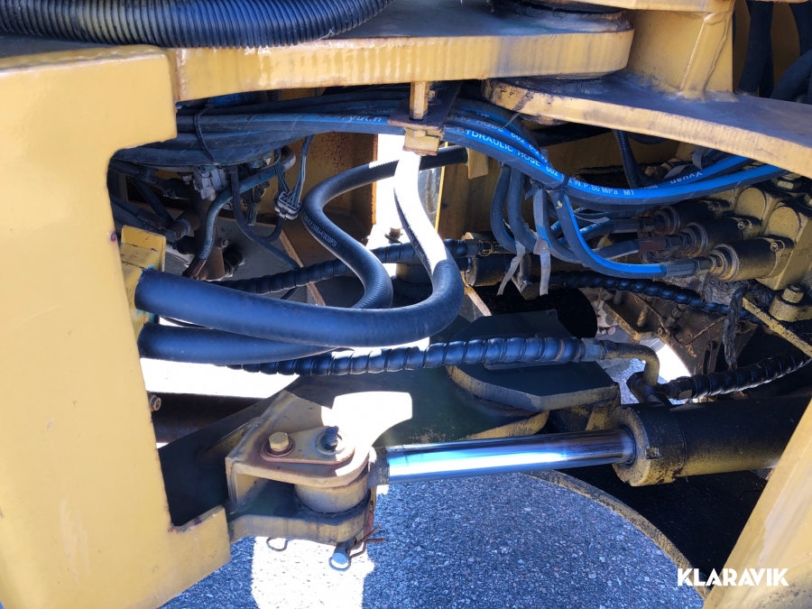 Hjullastare ZL 16 Inkl en mängd redskap