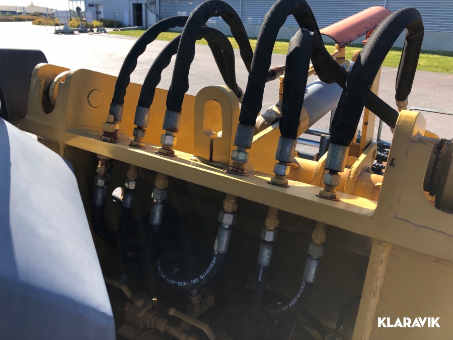 Hjullastare ZL 16 Inkl en mängd redskap