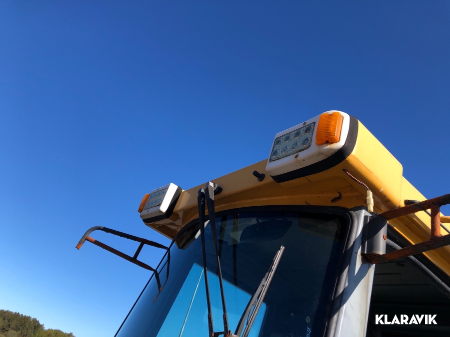 Hjullastare ZL 16 Inkl en mängd redskap