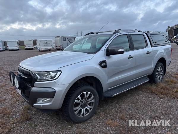 Pickup Ford Ranger dubbelhytt 3.2 TDCi 4x4 selectShift 200 hk med flakkåpa