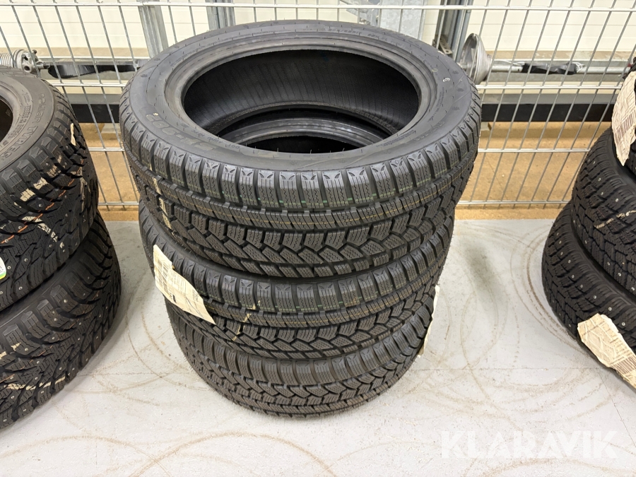 Däck Sunfull SF-982 205/55R17 3st
