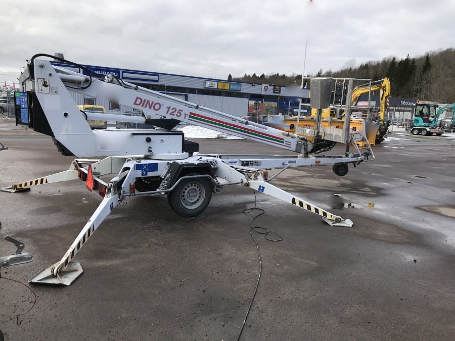 Släpvagnslift Dino 12,5 m batteri