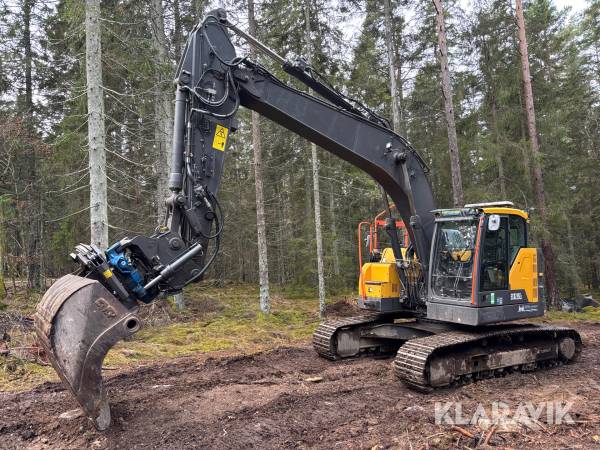 Grävmaskin Volvo ECR235EL med redskap