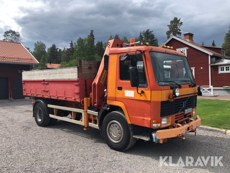 Lastbil Volvo FH7 med palfinger kran