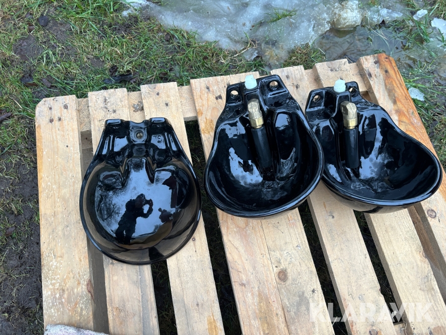 Vattenkoppar Suevia 3 st med vattenventil