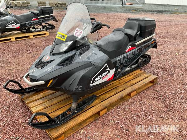 Snöskoter Ski-Doo Skandic WT 900 ACE