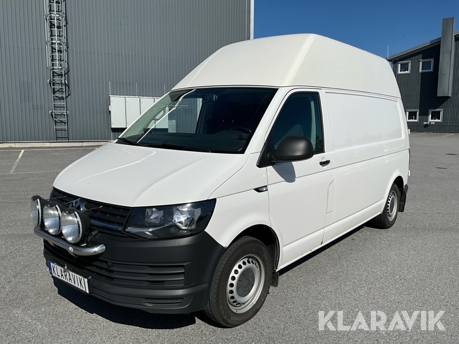 Skåpbil Volkswagen Transporter med inredning