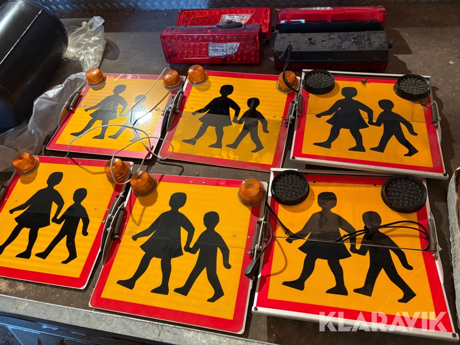 Skolskylt till buss 6 st