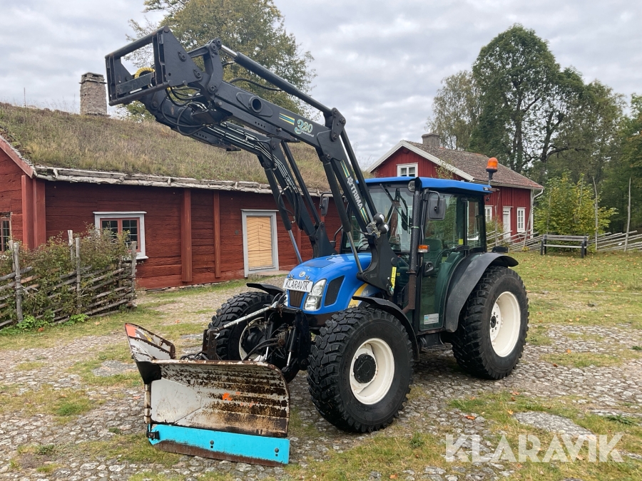 Traktor New Holland TN75SA