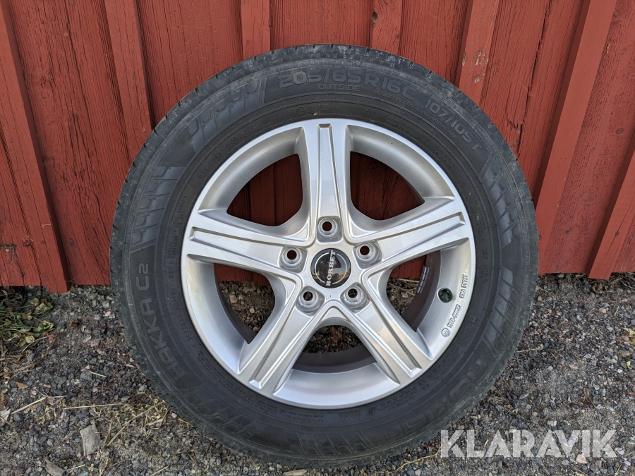 Fälgar med däck Nokian Hakka c2, Vara, Klaravik auktioner
