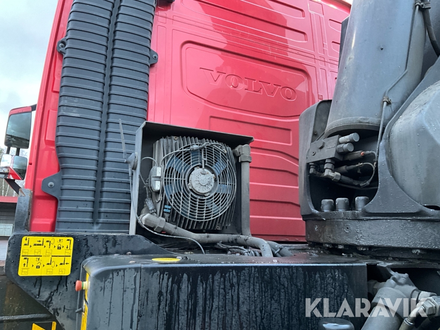 Lastbil med kran Volvo FH 500