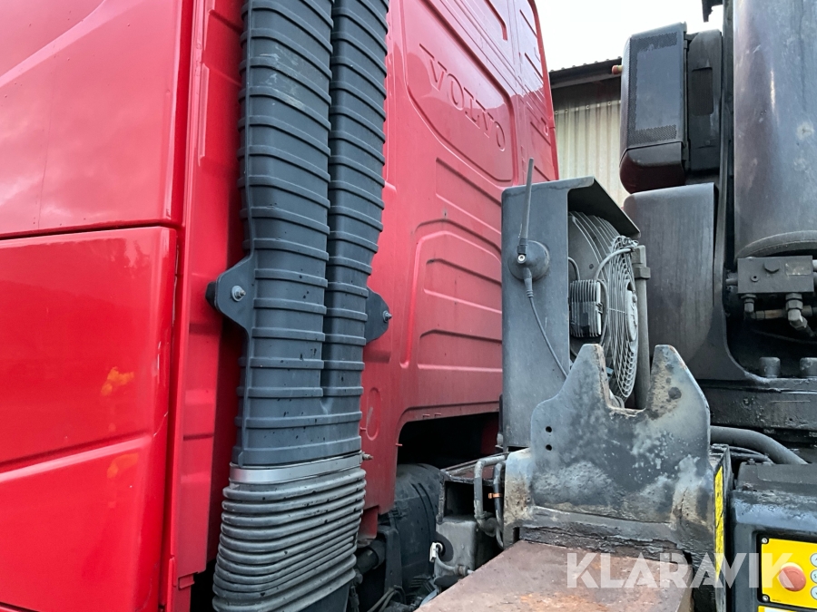 Lastbil med kran Volvo FH 500