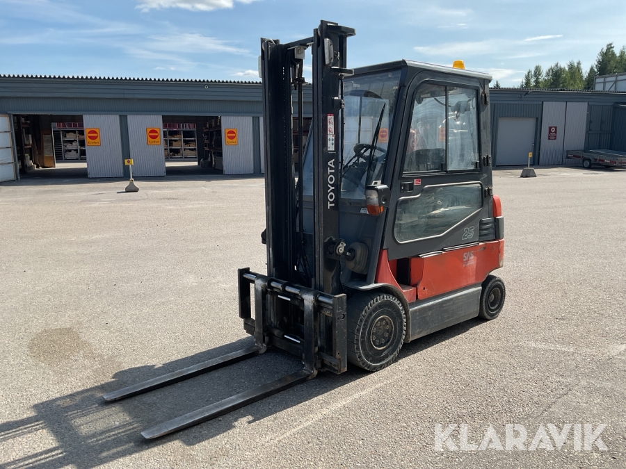 Truck Toyota 7FBMF25