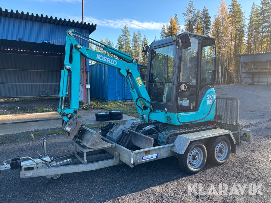 Grävmaskin Kobelco SK18 med personbilssläp