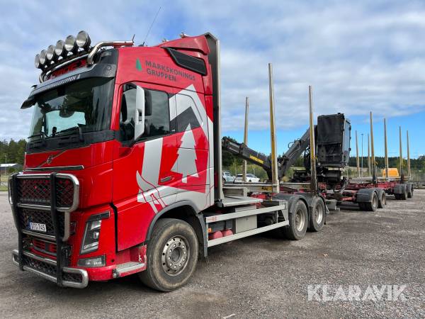Timmerbil Volvo  750 med släp 
